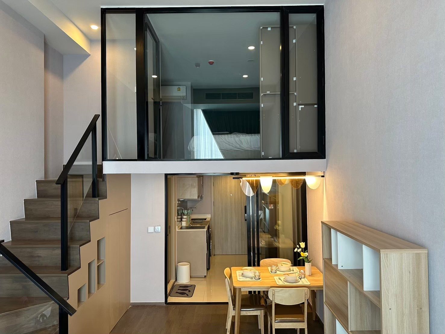 New Ultra Highend Condo @ center BKK BTS 4min walk